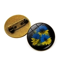 Brosche mit blau-gelber Sonnenblume aus Glas und antikem Bronze-Metallsockel - Sonnenblumen Glasflicken Stil (JY008070-2)