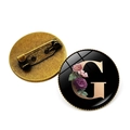 Broche vintage en bronze avec lettre G et motif floral sous cabochon en verre - Lettre G (JY008015-G)