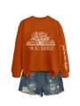 Détail du sweat orange avec imprimé floral de livre et texte sur la manche pour femme - Orange Rouille (Graphique Blanc)