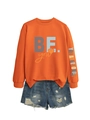 Détail de l'imprimé YOU ARE ENOUGH sur la manche d'un sweat-shirt décontracté orange - S / Orange