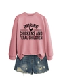 Sweat rose imprimé poulet avec short en jean bleu délavé à bords effilochés - S / Or Rose (Police Noire)