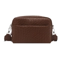 Bolso bandolera cuadrado marrón con diseño trenzado y herrajes metálicos plateados - Marrón