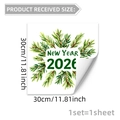 Dettaglio adesivo per finestre Capodanno 2026 da 30cm con ghirlanda di pino verde festivo - Stile Ghirlanda Verde 2026 (D20909)