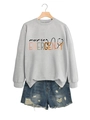 Détails du sweat gris Nurse Emergency et du short en jean bleu délavé avec déchirures - Sweat-shirt Gris (Texte Noir)