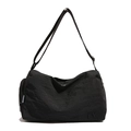 Grande borsa tote nera versatile in nylon con tracolla regolabile e ricamo FY - Nero