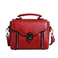 Borsa a mano vintage rossa in pelle testurizzata con manico e chiusura in metallo - Rosso
