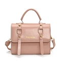 Bolso bandolera cuadrado rosa de cuero sintético con asa y remaches dorados estilo retro - Con Ornamento / Rosa