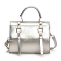 Bolso bandolera plateado con texto FASHION dorado y textura de efecto arrugado - Con Ornamento / Plateado