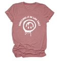 Détail des manches retroussées et imprimé graphique sur t-shirt en coton mauve - S / Hauts / Or Rose (Texte Blanc)