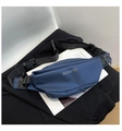 Borsa a tracolla impermeabile blu scuro stile motociclista con il logo sport1 - Blu