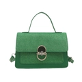 Borsa sottobraccio verde dal design minimale con trama intrecciata e fibbia in metallo - Verde