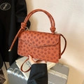 Sac bandoulière marron en cuir gaufré trèfles avec poignée nouée élégante - Marron