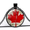 Retro Canada flag maple leaf pendant necklace with black chain and glass dome - Retro Wood Grain Background Style (JY008657-4)