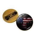 Spilla vintage tonda con bandiera USA e aquila in vetro cabochon su base bronzo - Stile Bronzo 7