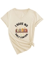 Détail du t-shirt beige à col en V avec imprimé de livres et ourlet noué pour femmes - S / Sable