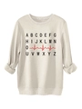 Detail eines cremefarbenen Sweatshirts mit schwarzem Alphabet und rotem EKG-Herzschlag - S / Sandfarben