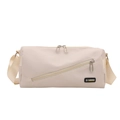 Minimalistische beige Umhängetasche aus Nylon mit Gurt und Fashion-Logo-Label - Weiß