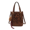 Leopard print tote bag with brown faux fur and detachable strap on white background - With Pendant / Tan