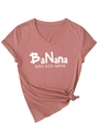Détail d'un t-shirt en coton col V avec imprimé BaNana et nœud élégant sur le devant - Or Rose (Police Blanche)