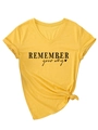 Gelbes Damen-T-Shirt mit V-Ausschnitt, Remember Your Why Print und Knotendetail - S / Gelb (Schwarze Schrift)
