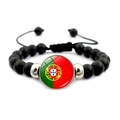 Detalle de pulsera ajustable con cabujón bandera de Portugal y cuentas de ágata negra - Estilo Portugal