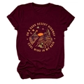Dettaglio della grafica vintage del deserto su t-shirt bordeaux a girocollo con stampa cactus - Taglia S / Borgogna