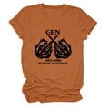 Detail des Gen X Skeletthand-Aufdrucks auf dem burnt-orangefarbenen Rundhals-T-Shirt - Gebranntes Orange (Schwarze Schrift)
