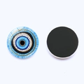 Detailansicht der Glasmagnete mit blauem Auge und feinen geometrischen Mustern auf der Rückseite - Ethnisches Blau-Weißes Auge (JY009125-12)