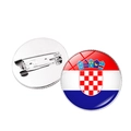 Badge drapeau Croatie avec épingle en métal montrant les vues avant et arrière - Croatie