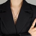 Gold plated hip-hop T-letter pendant necklace with crown design and zircon insets - Letter T / Gold