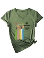 Detail eines armee-grünen V-Ausschnitt T-Shirts mit Friedens-Print und Knotendesign - S / Olivgrün (Schwarze Grafik)