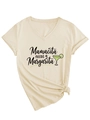 Dettaglio della t-shirt albicocca con scollo a V, stampa Mamacita e nodo laterale - S / Nero Stampato / Sabbia