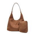 Sac hobo marron en suédine avec pochette zippée assortie et large bandoulière élégante - Fauve
