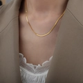 Collar minimalista de cadena de serpiente de acero de titanio chapado en oro - 38cm+5cm / Dorado