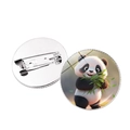 Broche panda mignonne avec feuille de bambou en cristal et épingle en métal argenté - Argent - Panda Tenant du Bambou (10)