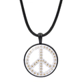 Détail du pendentif signe de paix marguerite avec pétales blancs et cordon noir - Signe de la Paix Marguerite Blanche (Noir-7)