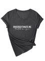 Détail d'un t-shirt gris anthracite à col en V avec manches retroussées et nœud à l'ourlet - Gris Chiné (Police Blanche)