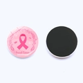 Aimant ruban rose sensibilisation cancer du sein avec motif floral et dos magnétique noir rond - Design Ruban Rose Couronne Florale Papillon (JY9424-11)