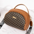 Borsa a tracolla retrò a semicerchio con finiture in pelle marrone e trifoglio - Marrone