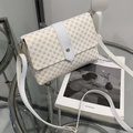 Bolso bandolera blanco con patrón geométrico amarillo y cierre de hebilla dorada - Blanco