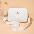 Borsa a tracolla trapuntata bianca con hardware dorato e tracolla larga, stile elegante - Bianco