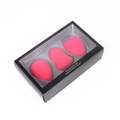 Drie roze make-up sponges inclusief druppel- en kalebasvorm in een zwarte vensterdoos - 3 Stuks/Verpakking-Rozerood
