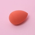 Esponja de maquillaje naranja coral suave para aplicar base líquida sin imperfecciones - Estilo Lágrima sin Embalaje