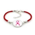 Rotes geflochtenes Armband mit rosa Schleifen-Charm und silbernem Karabinerverschluss - Klassischer Rosa Schleife Stil (Red-3)
