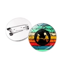 Retro Regenbogen Hundepfote Pin mit Metall-Sicherheitsnadel von vorne und hinten gezeigt - Retro Landschaft Stil / Silber