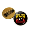 Pew Pew Madafakas Anstecknadel mit schwarzer Katze, Doppelknarren und Retro-Regenbogen - Bronze-4