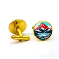 Gemelos redondos dorados para hombre con arte de paisaje de montaña sobre fondo blanco - Estilo Montaña Nevada de Cima Roja (Oro-6)