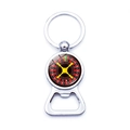 Vue détaillée du porte-clés roulette en argent poli et décapsuleur de bière en métal - Jy9495-11