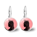 Silberne Brisur-Ohrringe mit rosa Cabochon-Anhängern und schwarzer Prinzessin-Silhouette - Rosa Prinzessin Silhouette (Ohrring-2)