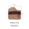 Piumino da cipria in velluto marrone 59mm con nastro a tema cioccolato - Piumino di Velluto a Biscotto al Cioccolato Pezzo Singolo